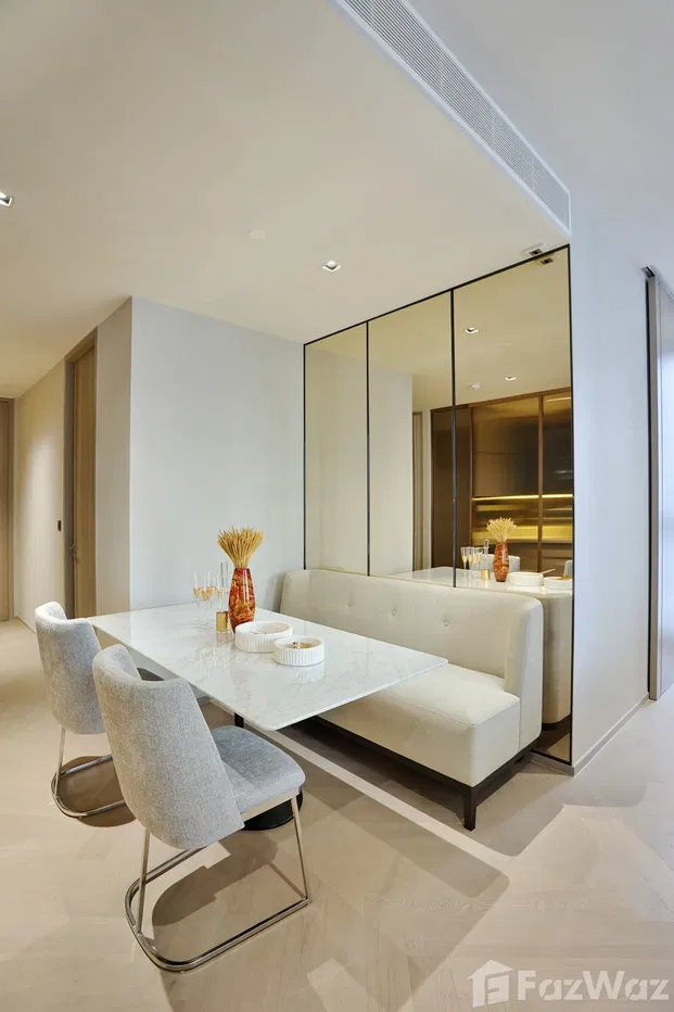 picture New building. 15 min walk to Saladaeng BTS station. 1668426 - 11/13