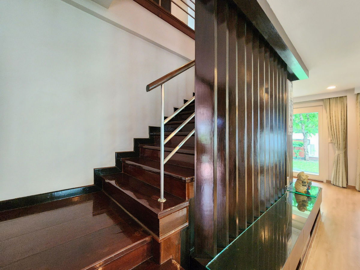 รูป HR3059ให้เช่าบ้านเดี่ยวหรู โครงการบ้านลาดพร้าว Exclusive and Residence ติดถนนเลียบด่วนเอกมัย- รามอินทราใกล้ห้าง เซ็นทรัล อีสวิล ใกล้ทางด่วน    - รูปที่ 36/51