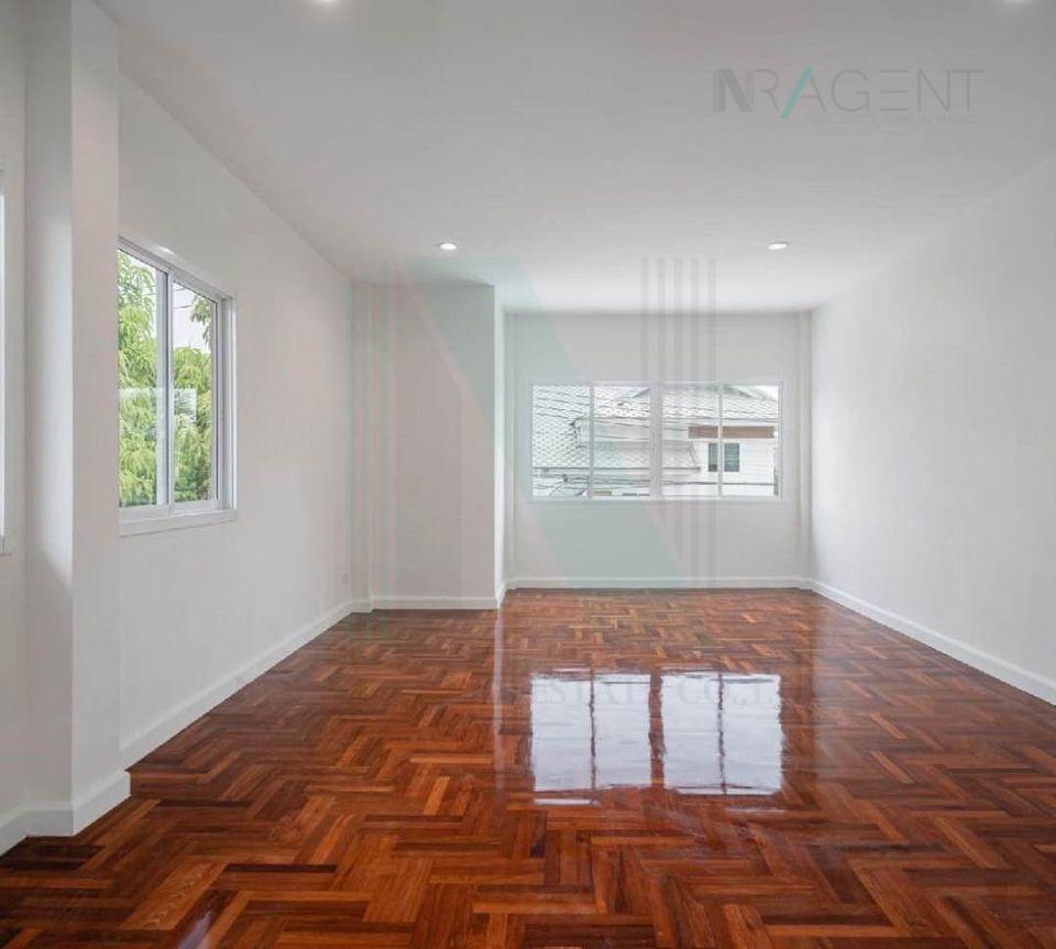 รูป 📌 ให้เช่าบ้านเดี่ยว 2 ชั้น มณีรินทร์ พาร์ค 3 ห้องนอน 3 ห้องน้ำ - รูปที่ 6/8