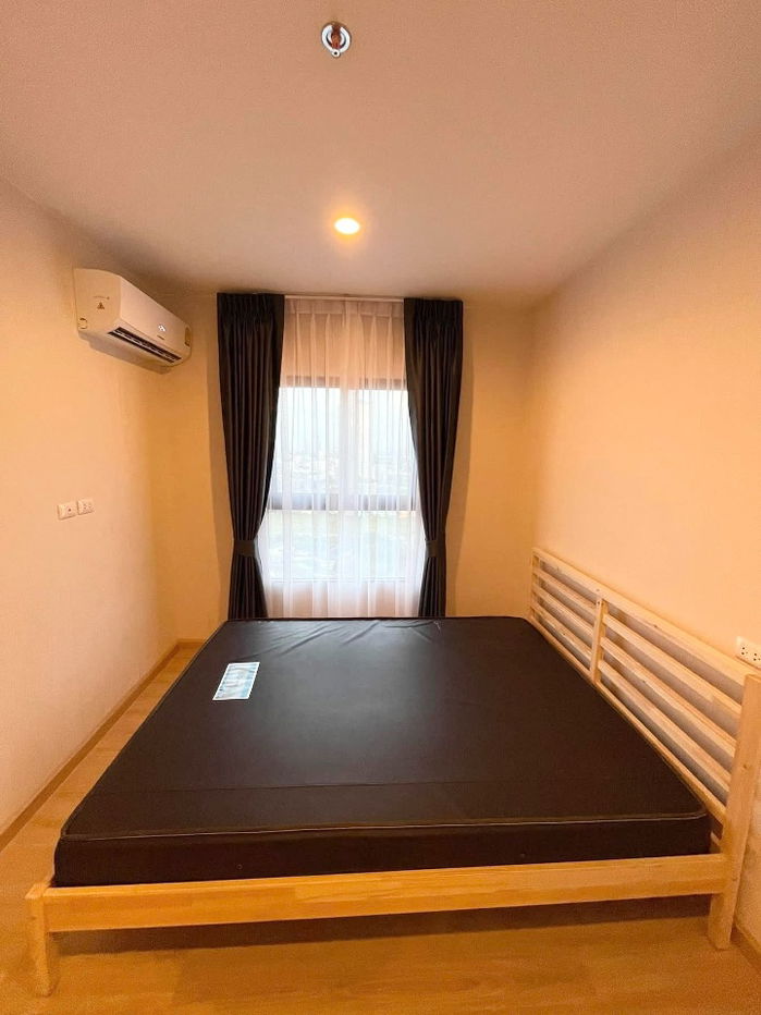 picture code : E20 Plum Condo Central Station - 4/6