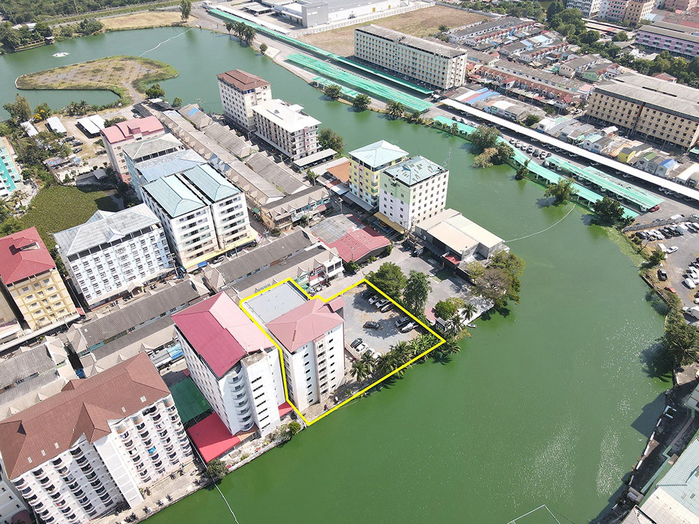 Apartment for sale in Navanakorn Industrial Estate, Khlong Luang, Pathum Thani