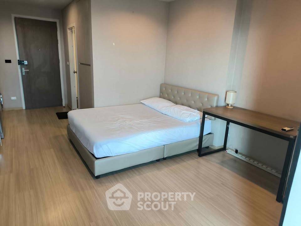 picture Studio Condo at Casa Condo Ratchada- Ratchaphruek near BTS Talat Phlu (ID 2440018) - 3/5