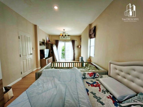 picture 2-Storey Semi-Detached House for Sale at Cluster Ville 4, Bang Kruai — Beautifully Decorated - 15/18