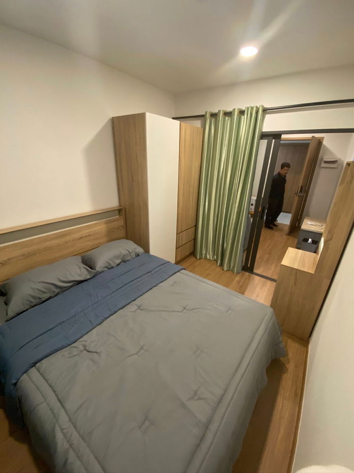 picture For rent ✨ The Livin Ramkhamhaeng ✨ near MRT Interchange Lamsalee, fully furnished and equipped with appliances - 2/7