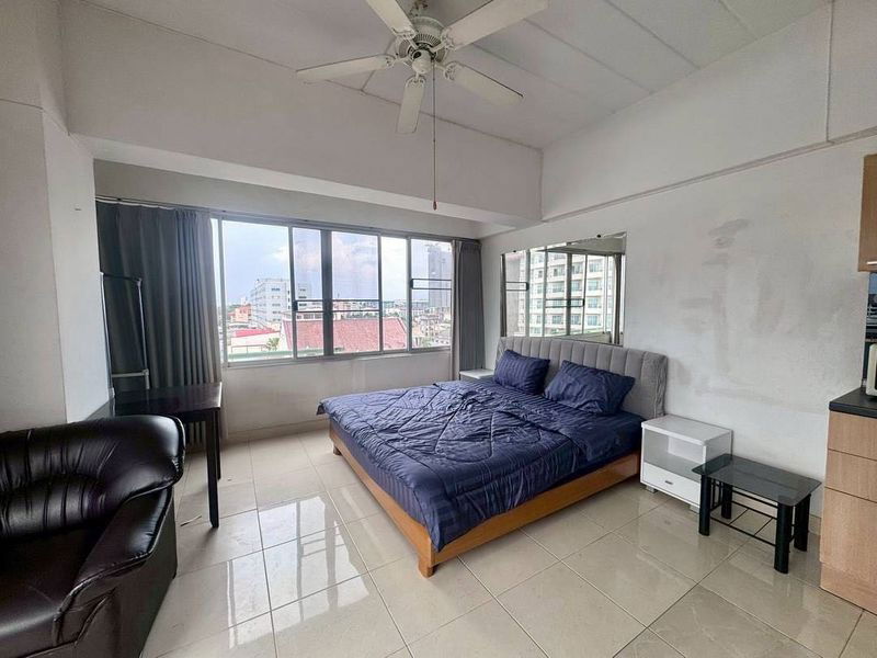 picture For Rent Thiantong Condotel Studio Room - 2/13