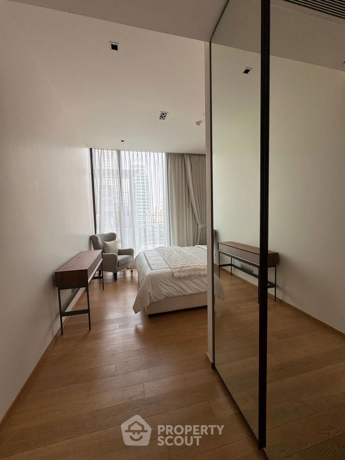 picture 2-BR Condo at 28 Chidlom near BTS Chit Lom (ID 2439946) - 8/15