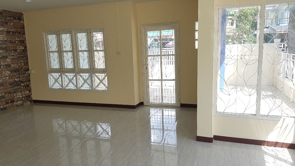 รูป หลังมุม5นอนขายบ้านเดี่ยวสินบดีบางบัวทอง ต่อเติมครบ ในซอยกรมที่ดินบางบัวทอง - รูปที่ 14/19