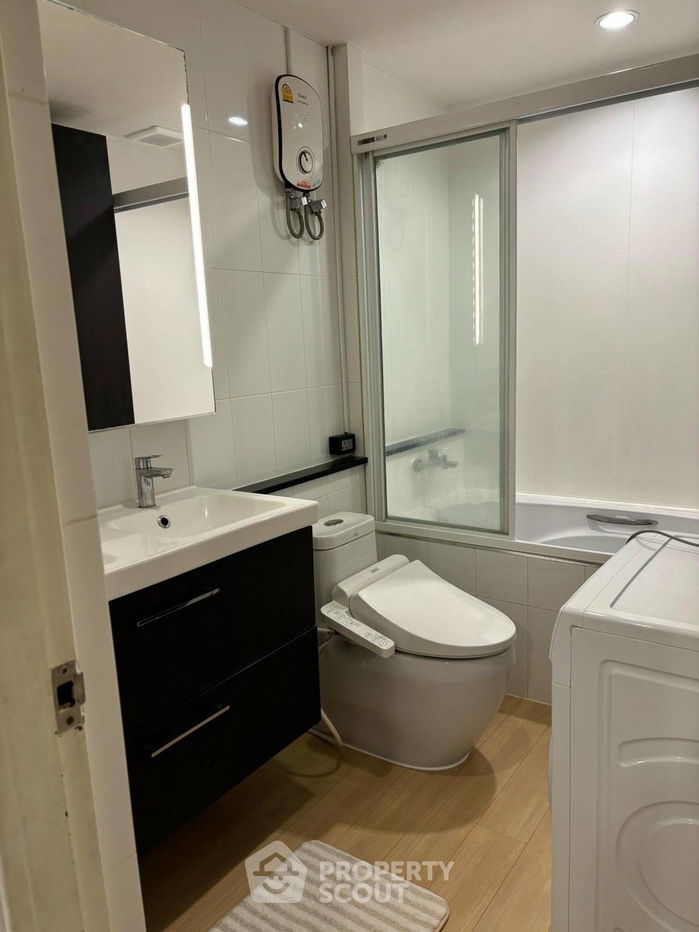 picture 1-BR Condo at Pearl Garden Condominium near BTS Chong Nonsi (ID 1932800) - 10/11