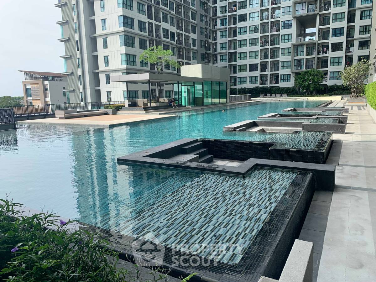 picture 1-BR Condo at Niche Mono Chaengwattana in Khlong Kluea (ID 402213) - 2/7