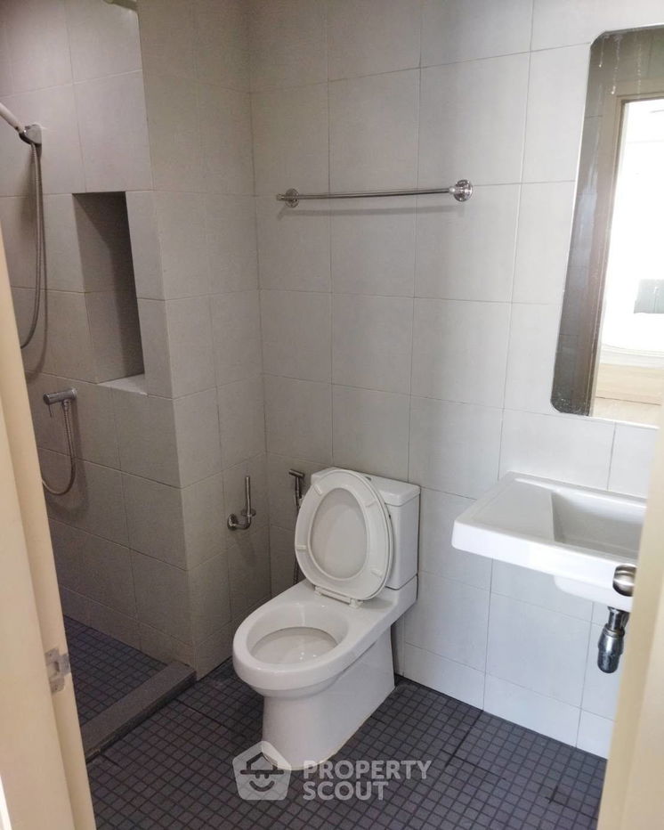 picture 1-BR Condo at Elio Del Ray near BTS Udom Suk (ID 2096138) - 7/9