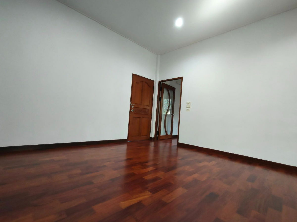 รูป เช่า ให้เช่า ปล่อยเช่า บ้านเดี่ยว สตรีวิทยา2 ซอย15/โชคชัย4/ลาดพร้าว ราคาถูก สนใจ Line: @951qfbfi - รูปที่ 4/19