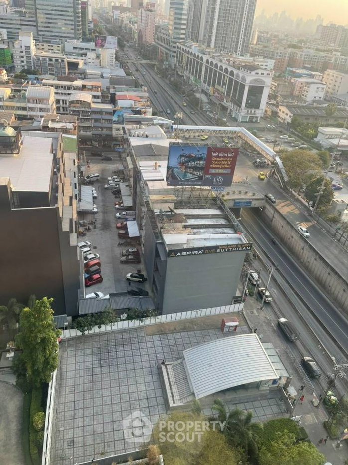 picture 16th-Floor 1-BR Life @ Ratchada-Suthisan 100m To MRT Sutthisan (ID 680784) - 13/16