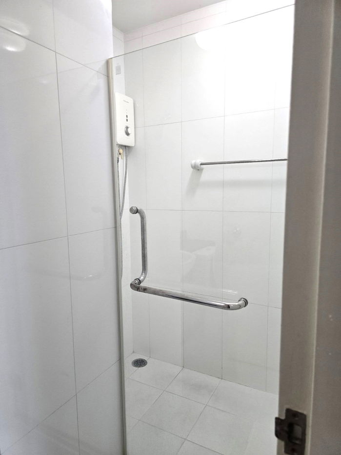 รูป ให้เช่า 1 ห้องนอน ชั้น 15 เดอะพารค์แลนด์ ศรีนครินทร์ เลคไซด์ ใกล้ MRT ศรีลาซาล  - รูปที่ 10/12