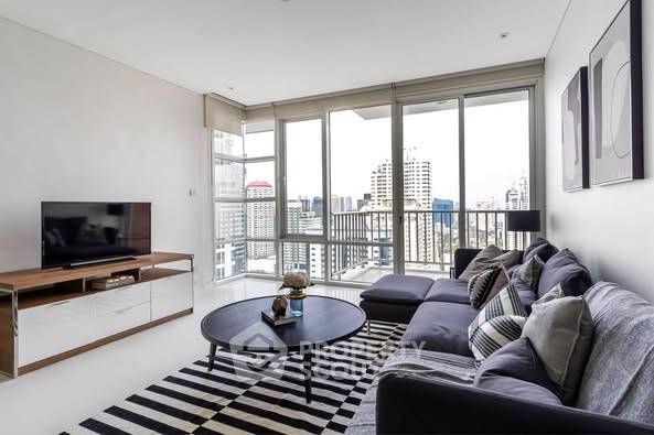 picture 2-BR Condo at Fullerton Sukhumvit near BTS Ekkamai (ID 2369470) - 2/33