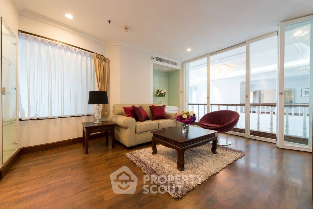 picture Spectacular High Rise 4-BR Penthouse near MRT Queen Sirikit National Convention Centre (ID 1286665) - 17/49