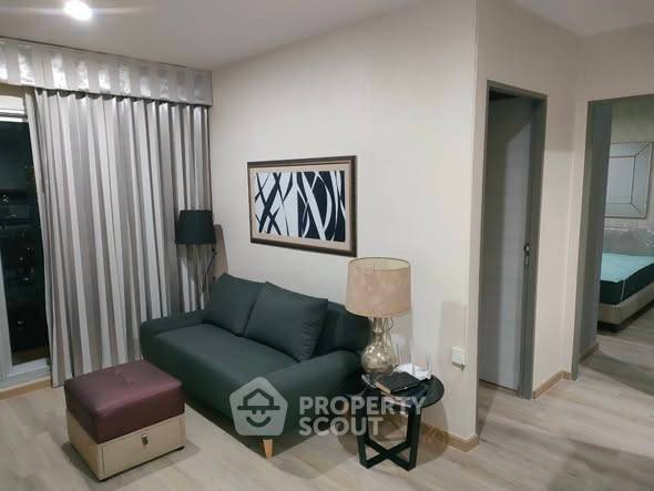picture 2-BR Condo at Life Ratchadapisek near MRT Huai Khwang (ID 2459281) - 4/12