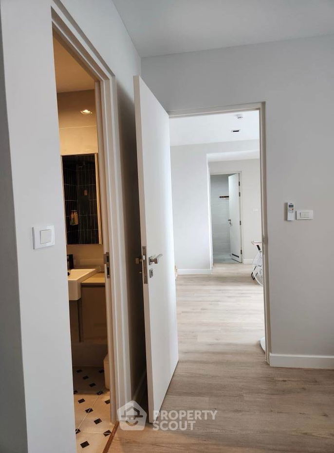 picture 2-BR Condo at The Room Sathorn-Taksin near BTS Pho Nimit (ID 2459194) - 14/21