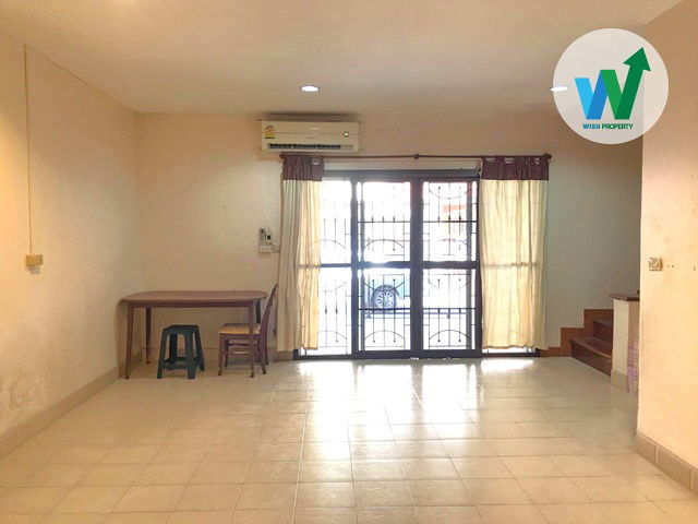 picture For Sale Townhouse Pruksa Ville 2 Village Donmuang Lak Hok - 3/9