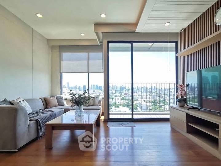 picture 4-BR Condo at Parco Condominium in Thung Maha Mek (ID 2400840) - 8/9