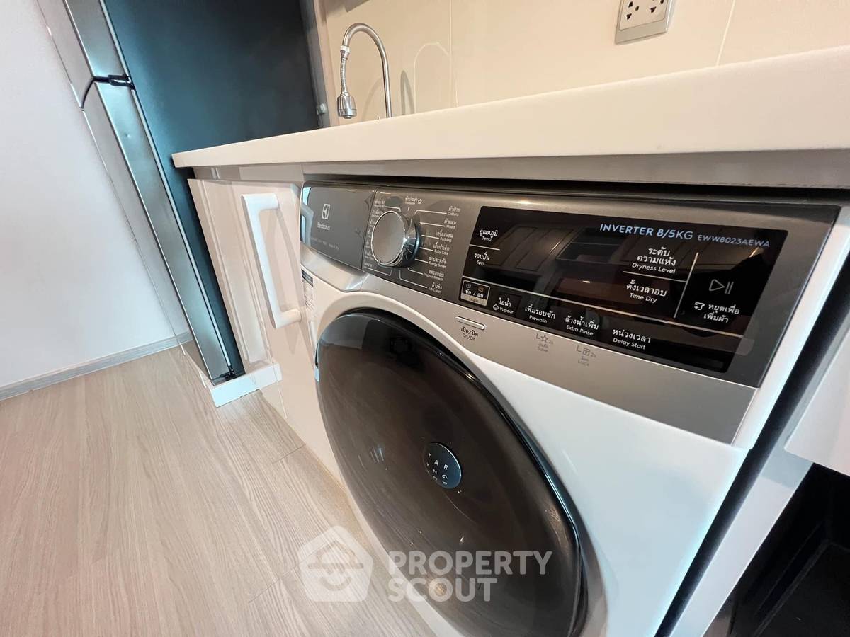 picture 1-BR Condo at Life Ladprao near BTS Ha Yaek Lat Phrao (ID 1697823) - 8/9