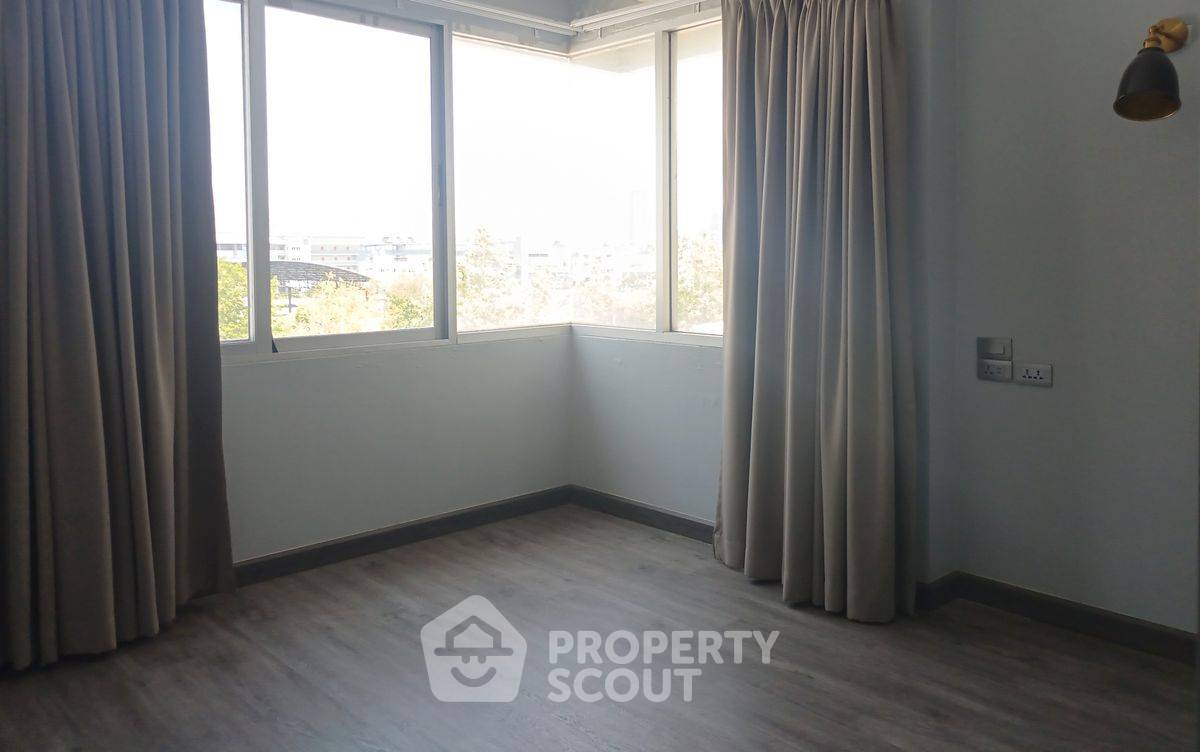 picture 2-BR Condo at Baan Suan Lalana Condominiums close to Pattaya (ID 2319301) - 11/24