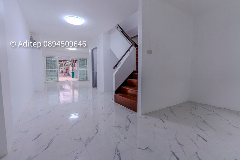 picture Townhome for sale in Nam Daeng-Bang Phli 14, completely renovated, beautiful like a new home, near MRT Sri Dan, 3 Fl, 23 sq m, 3 bedrooms, 3 bathrooms - 12/26