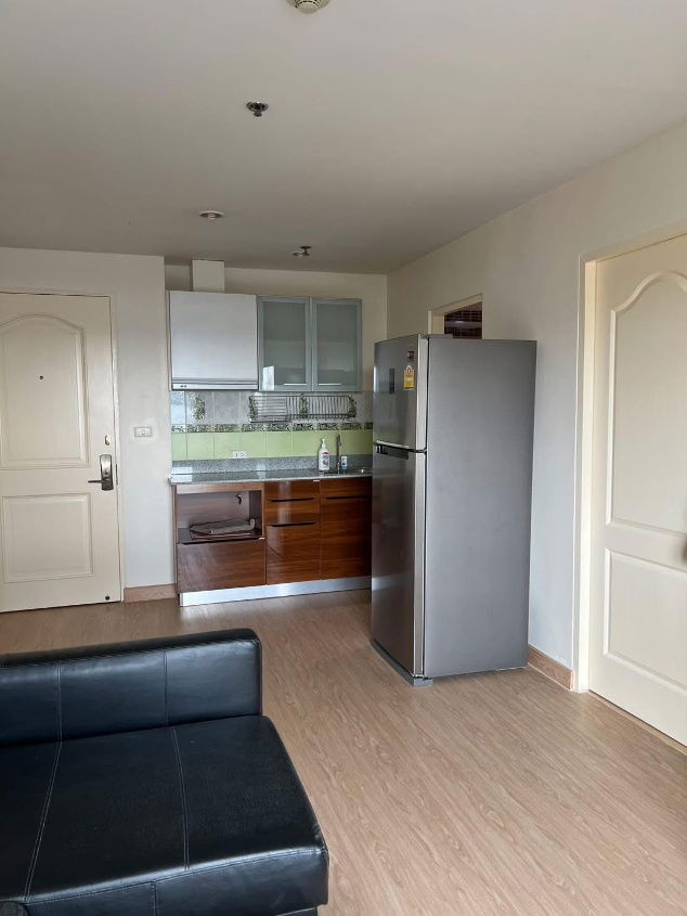 picture code : E01 The Next Ladprao 44 - 8/21