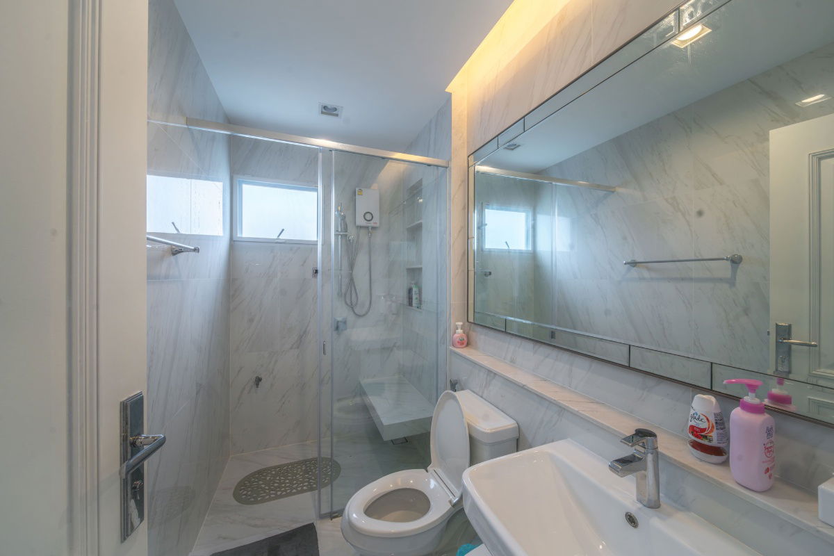 รูป บ้านเดี่ยวให้เช่า 📍 Nantawan Ramintra-Paholyothin 50 📍 4 ห้องนอน 4 ห้องน้ำ เฟอร์นิเจอร์ และ เครื่องใช้ไฟฟ้าครบ  - รูปที่ 11/11