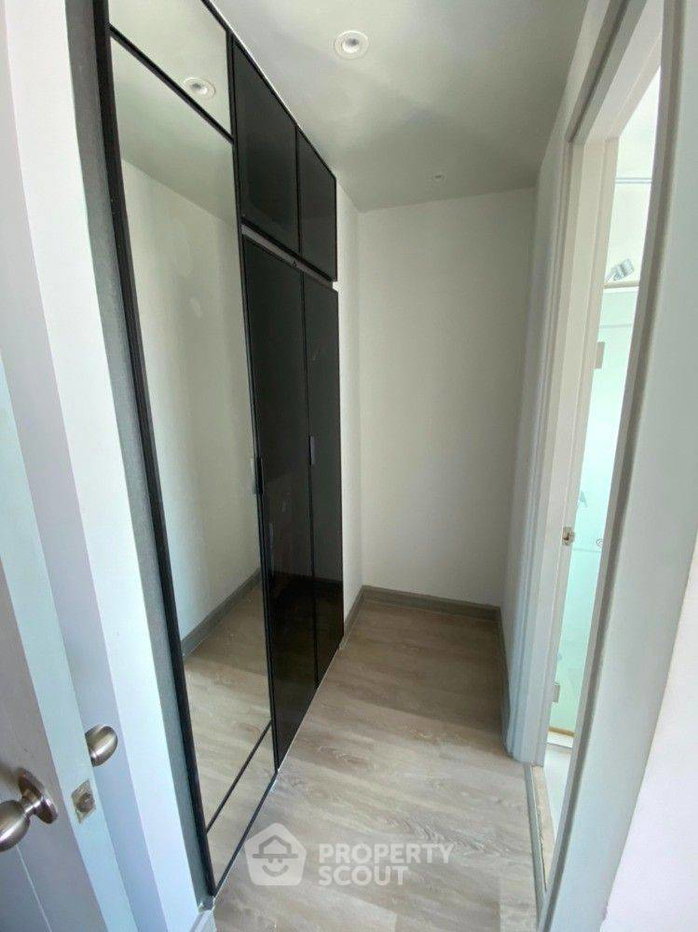 picture 2-BR Condo at Thru Thonglor in Bang Kapi (ID 1796036) - 12/15