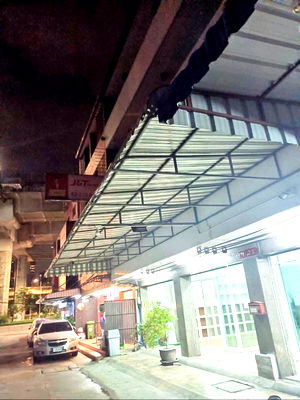 เช่าอาคารพาณิชย์ ประตูน้ำ : ให้เช่าเฉพาะพื้นที่ด้านล่างทั้งหมด 3 คูหา.อยู่พระราม 6 ซอย 31 ราชเทวี