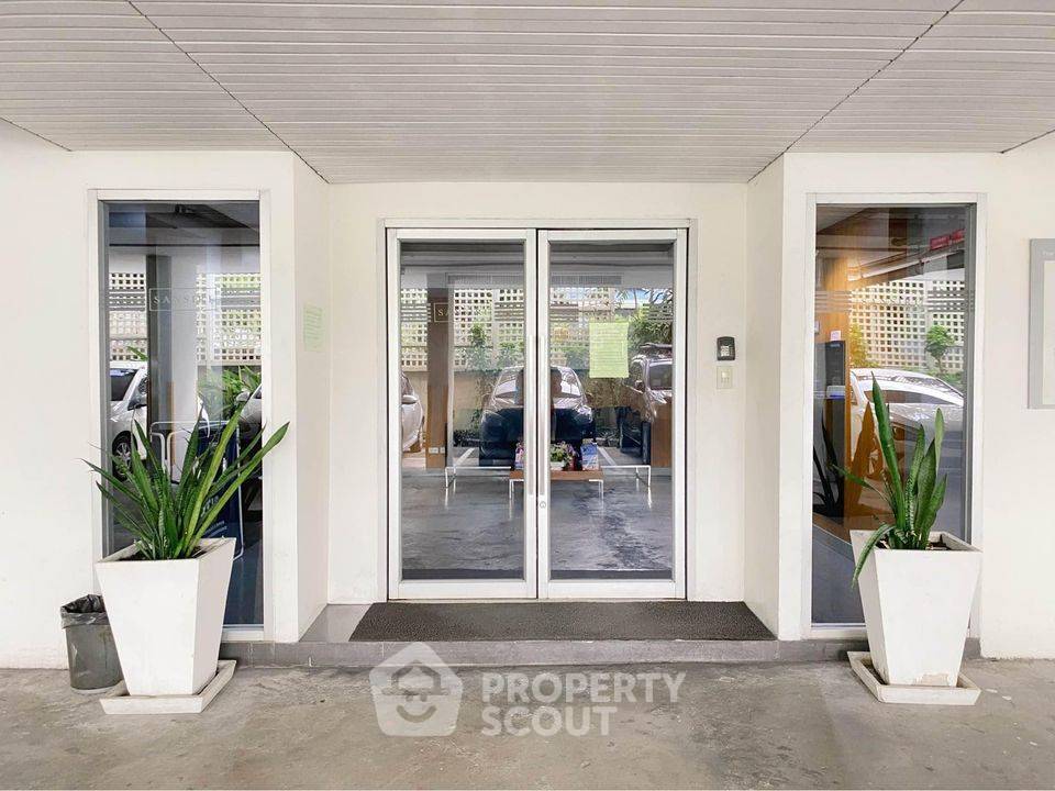 picture 2-BR Condo at Condo One Sathorn near MRT Khlong Toei (ID 1311409) - 8/10