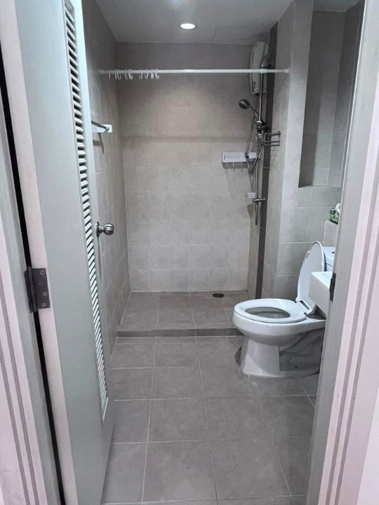 รูป 🎈#PT2410_040🎈𝗙𝗼𝗿 𝗥𝗲𝗻𝘁1️⃣3️⃣ k.🔥🔥 #ใกล้MRTสุทธิสาร ✨#ห้องว่าง25ธ.ค.68‼️ด่วนห้องสวยราคาดี จองก่อนได้น่า ‼️คอนโด ไอวี่รัชดา - รูปที่ 9/9