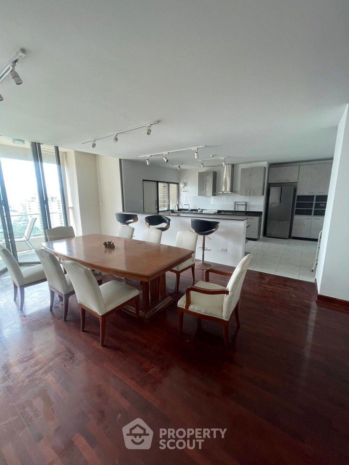 picture 3-BR Condo at DS Tower 1 near BTS Phrom Phong (ID 2432124) - 14/25