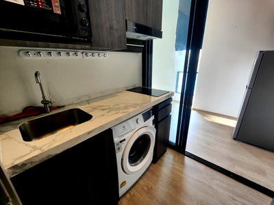 Condos for sale : Condo for sale, Origin Plug and Play, Ramintra, 14th floor, size 33.33 sq m, ceiling height 3 meters, pets friendy