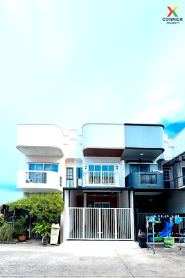 ทาวน์โฮม ถนนลาดพร้าว : ขายทาวน์โฮม ลาดพร้าว 71 รีโนเวทใหม่ 3.39 ล้าน ห่าง MRT 900 เมตร วังทองหลาง เขต วังทองหลาง กรุงเทพ CX-137062 ✅ ทักไลน์ @connexproperty ตอบทันที ทีมงานมืออาชีพ ✅ 