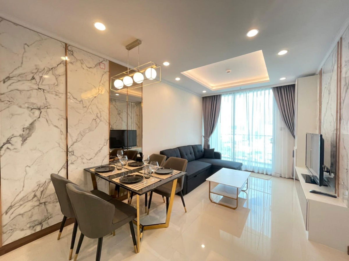 picture Supalai Oriental Sukhumvit 39: Luxury Condo in the Heart of Sukhumvit – Experience Stylish Living Every Day - 1/9