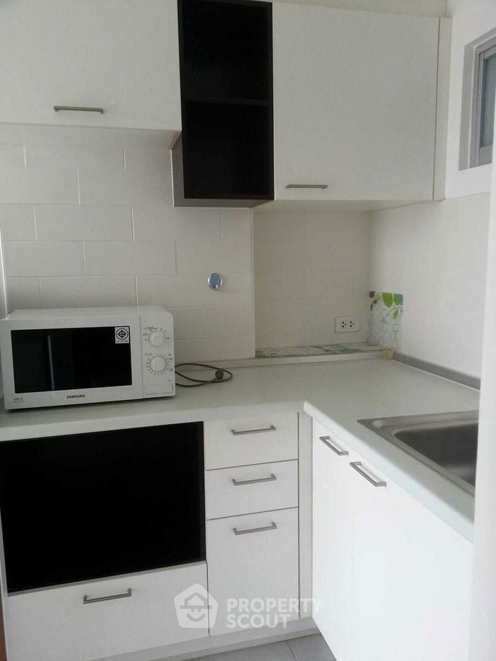 picture 1-BR Condo at Lumpini Ville Ramkhamhaeng 44 close to Ramkhamhaeng (ID 324212) - 15/16