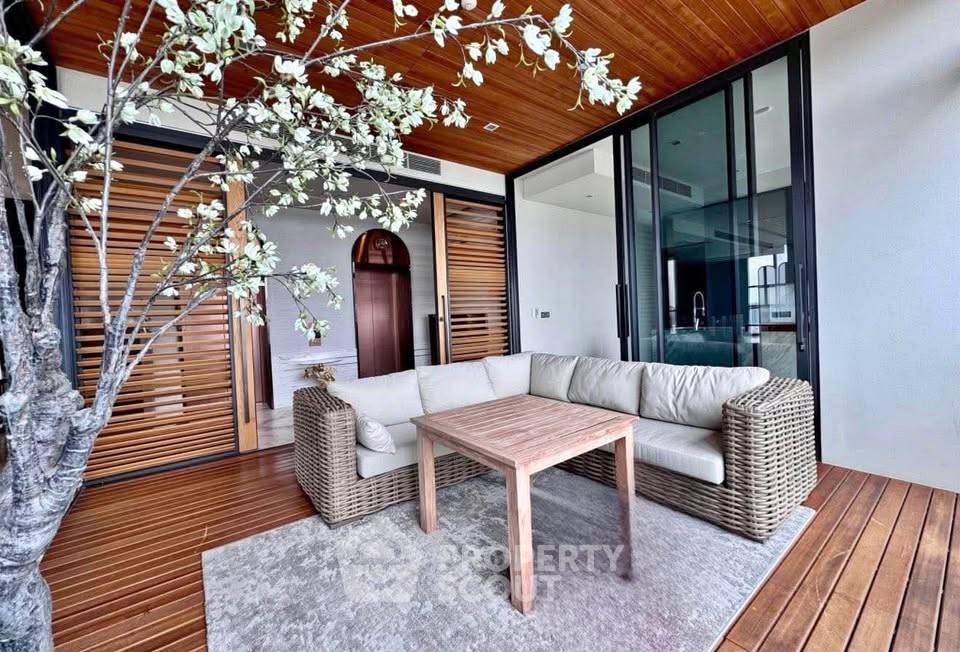 picture 3-BR Condo at The Monument Thonglo close to Thong Lo (ID 2423812) - 2/15