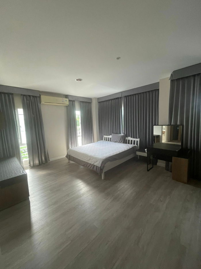 รูป HR3070ให้เช่าบ้านเดี่ยว 2 ชั้น เนื้อที่ 66 ตร.วา โครงการมัณทนา พระราม 9–ศรีนครินทร์ เฟอร์ครบ พร้อมอยู่ - รูปที่ 12/41