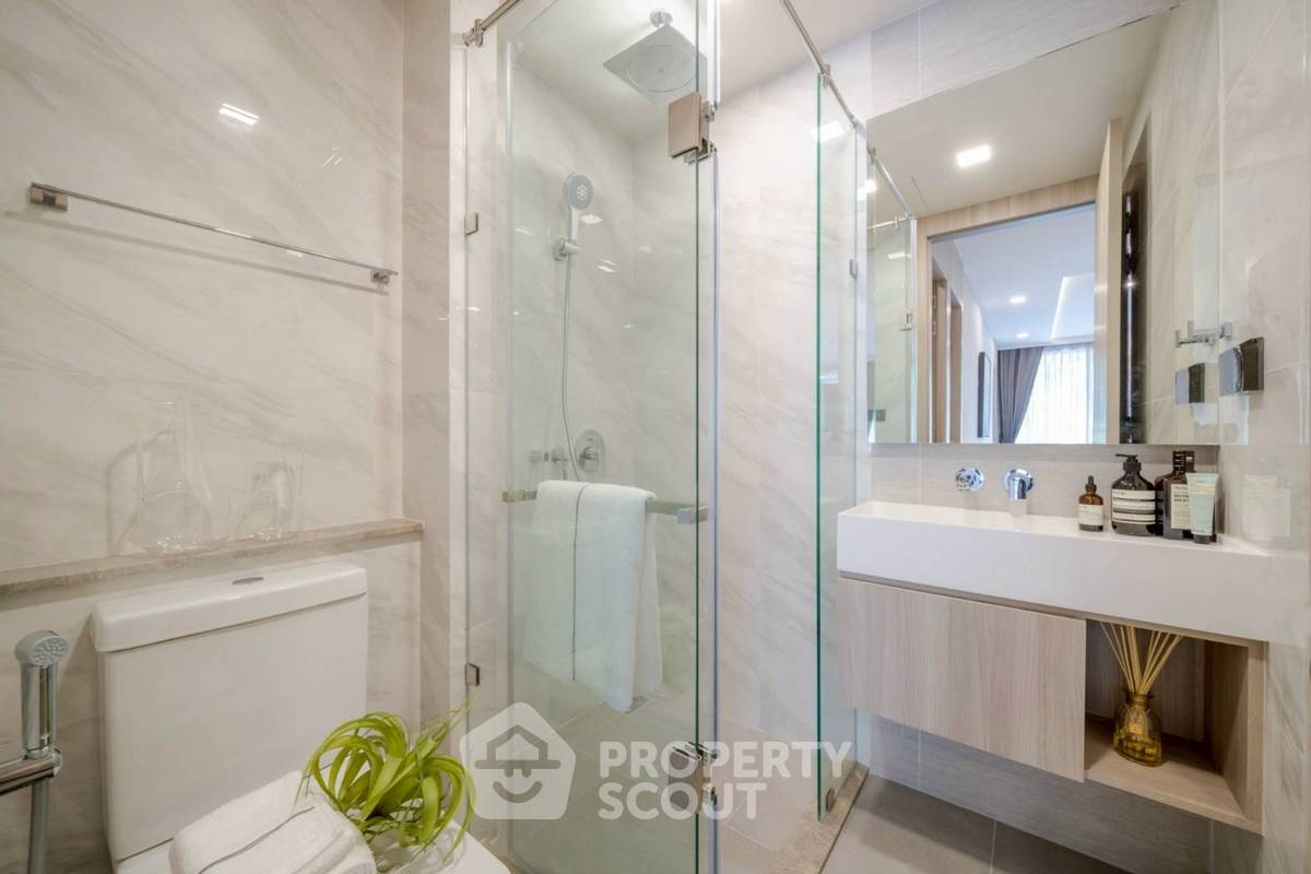 รูป คอนโด 3-ห้องนอน ที่ ฟินน์ สุขุมวิท 31 ใกล้ MRT สุขุมวิท (ID 2460972) - รูปที่ 13/18