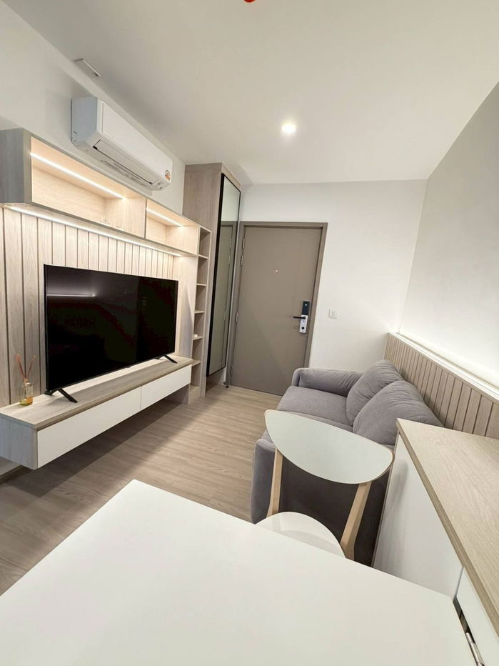 picture BTS Ratchayothin 300 m. Price  15,000 Baht Condo ASPIRE Ratchayothin ( Rental ) - 1/15