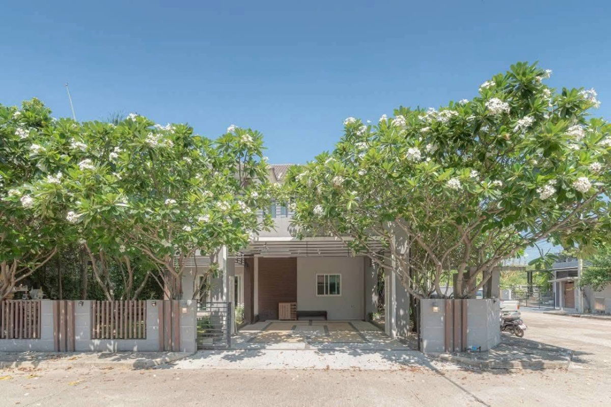 รูป ขายบ้านสวยในโครงการคุณภาพ แสนสราญ 2 เชียงใหม่ บ้านพร้อมหิ้วกระเป๋าเข้าอยู่ – แปลงหัวมุมส่วนตัวสุดๆ T.0946511456 - รูปที่ 5/14