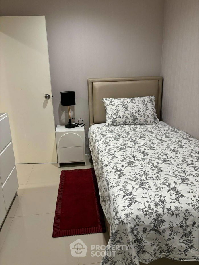 picture 1-BR Condo at Pearl Garden Condominium near BTS Chong Nonsi (ID 1932800) - 9/11
