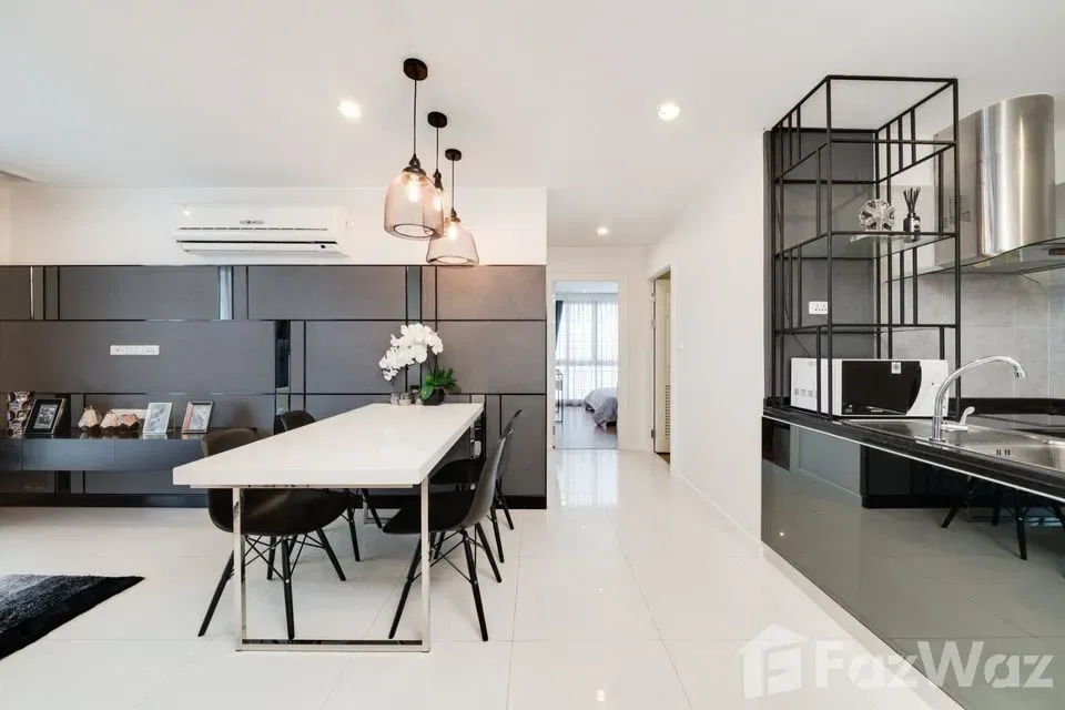 picture 2 Bedroom Condo for rent at The Surawong 5904469 - 5/17