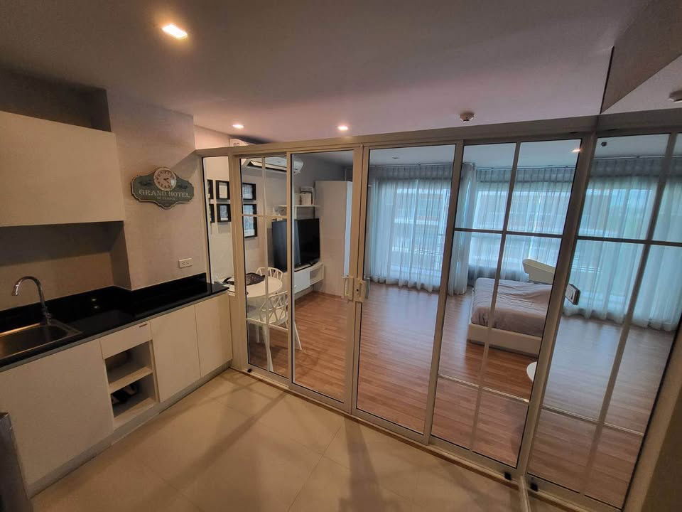 picture R2806 Condo For Rent We condo Ekkamai Ramintra - 4/20