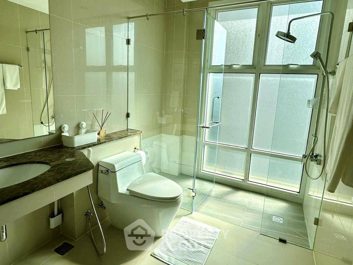picture 2-BR Condo at The Prime11 Sukhumvit Condominium near BTS Nana (ID 1997180) - 5/7