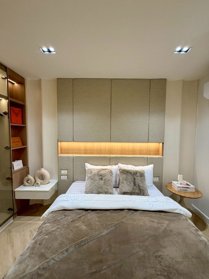 picture Ruankam tower Ccondo for sale!,2bed Newly Renovated ,Near Cmu,Maya - 8/12