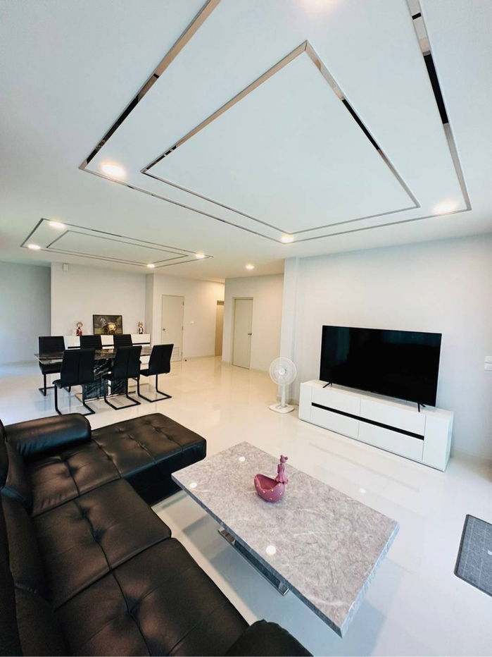 รูป ขายบ้านเดี่ยวหรู พร้อมผู้เช่า CENTRO Bangna 57.8 ตร.ว. ถูกสุด - รูปที่ 3/14