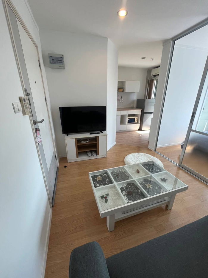 picture Lumpini Place Srinakarin - Huamak Station for rent ✨ Fully furnished - 3/8