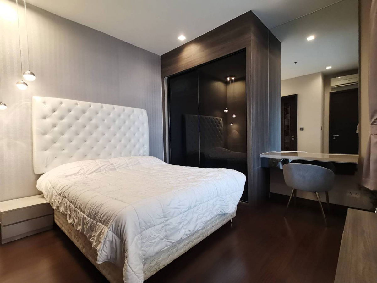 picture 🔥Rama 9 – Near MRT Thailand Cultural Centre - 12/21